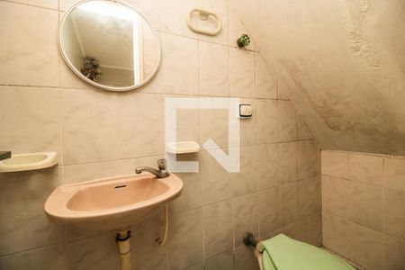 Casa à venda com 130m², 3 quartos e 2 vagasBanheiro de serviço