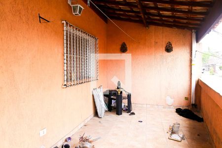 Casa à venda com 120m², 1 quarto e 2 vagasQuintal