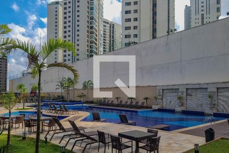 Apartamento para alugar com 80m², 3 quartos e 2 vagasÁrea comum - Piscina