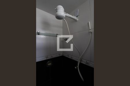 Banheiro de apartamento para alugar com 2 quartos, 80m² em Rocha, São Gonçalo