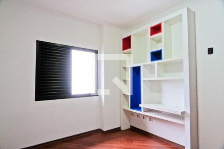Apartamento à venda com 160m², 3 quartos e 2 vagas Apartamento à venda com 160m², 3 quartos e 2 vagasQuarto 2