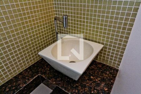 Apartamento à venda com 160m², 3 quartos e 2 vagas Apartamento à venda com 160m², 3 quartos e 2 vagasLavabo