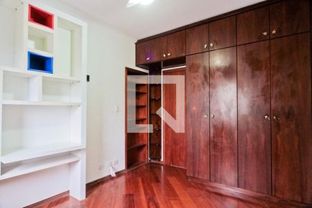 Apartamento à venda com 160m², 3 quartos e 2 vagas Apartamento à venda com 160m², 3 quartos e 2 vagasQuarto 2