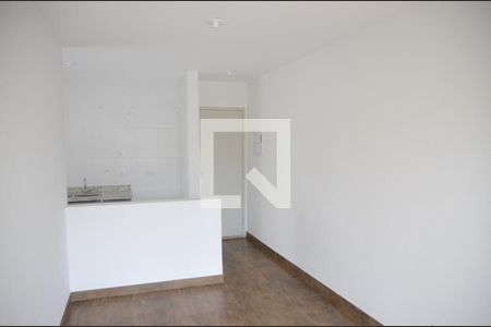 Sala de apartamento para alugar com 2 quartos, 50m² em Padroeira, Osasco