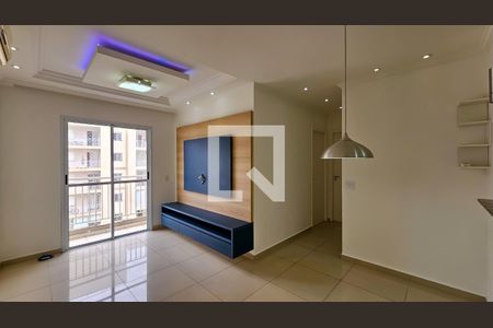 Sala de apartamento para alugar com 2 quartos, 61m² em Jardim Tupanci, Barueri