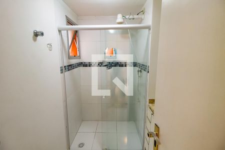 Banheiro da Suíte de apartamento para alugar com 1 quarto, 52m² em Real Parque, São Paulo