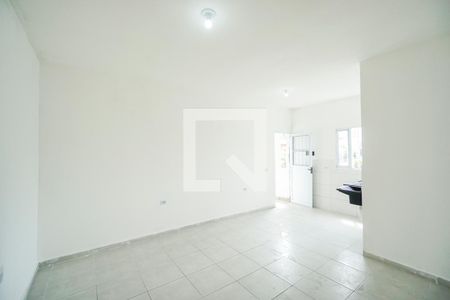 Sala quarto e cozinha de kitnet/studio para alugar com 1 quarto, 24m² em Vila Aricanduva, São Paulo