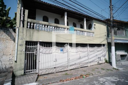 Fachada de casa à venda com 3 quartos, 452m² em Jardim Maringá, São Paulo