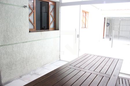 Casa para alugar com 330m², 3 quartos e 3 vagasÁrea comum - Churrasqueira