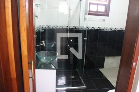 Casa para alugar com 330m², 3 quartos e 3 vagasBanheiro da Suíte