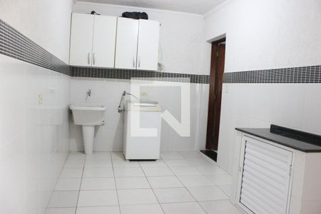 Casa para alugar com 330m², 3 quartos e 3 vagasÁrea de Serviço