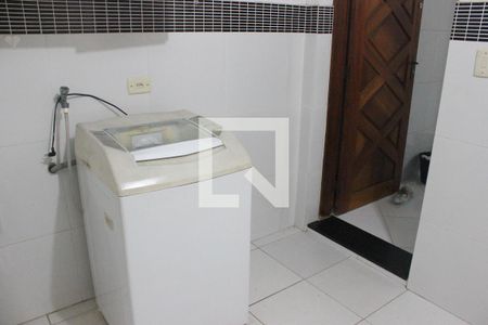 Casa para alugar com 330m², 3 quartos e 3 vagasÁrea de Serviço