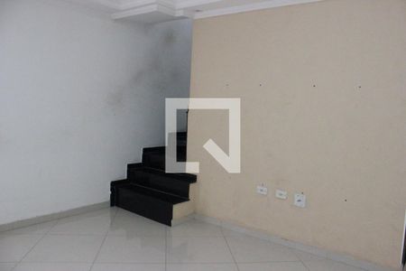Sala de casa para alugar com 3 quartos, 330m² em Vila Barros, Guarulhos