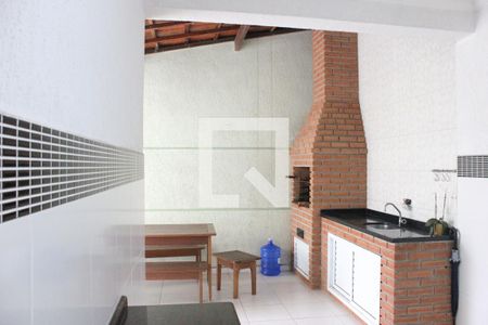 Casa para alugar com 330m², 3 quartos e 3 vagasÁrea comum - Churrasqueira