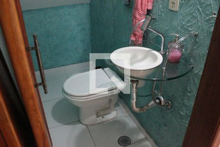 Lavabo de casa para alugar com 3 quartos, 330m² em Vila Barros, Guarulhos