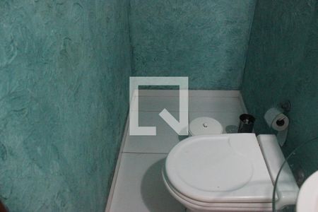 Lavabo de casa para alugar com 3 quartos, 330m² em Vila Barros, Guarulhos