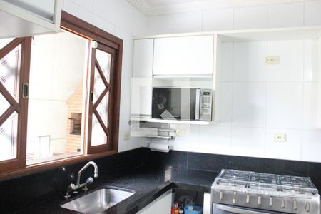 Casa para alugar com 330m², 3 quartos e 3 vagasCozinha