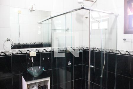 Casa para alugar com 330m², 3 quartos e 3 vagasBanheiro da Suíte