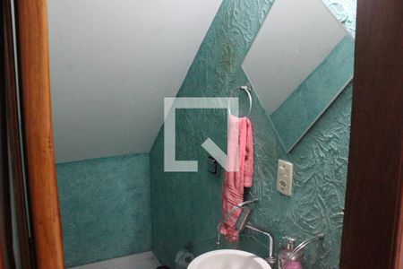 Lavabo de casa para alugar com 3 quartos, 330m² em Vila Barros, Guarulhos