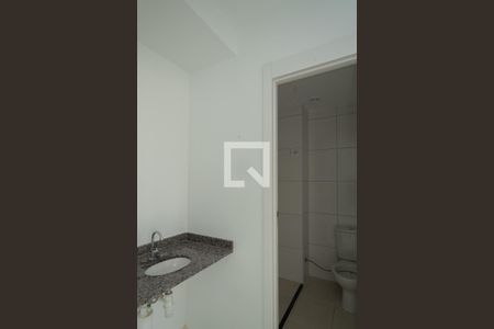 Apartamento à venda com 35m², 2 quartos e sem vaga Apartamento à venda com 35m², 2 quartos e sem vagaBanheiro