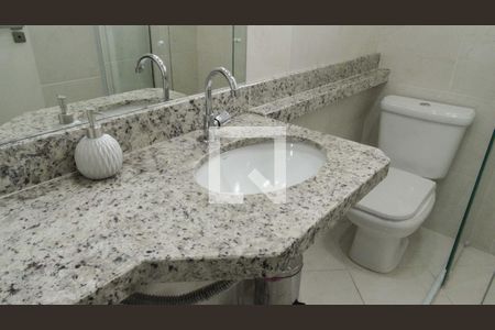 Apartamento à venda com 73m², 3 quartos e 2 vagasBanheiro