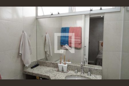 Apartamento à venda com 73m², 3 quartos e 2 vagasBanheiro