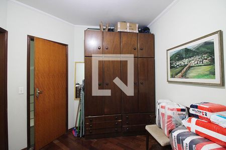 Casa à venda com 171m², 3 quartos e 2 vagasSuíte 2