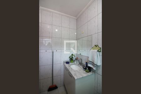 Casa à venda com 171m², 3 quartos e 2 vagasSuíte 1 Banheiro 