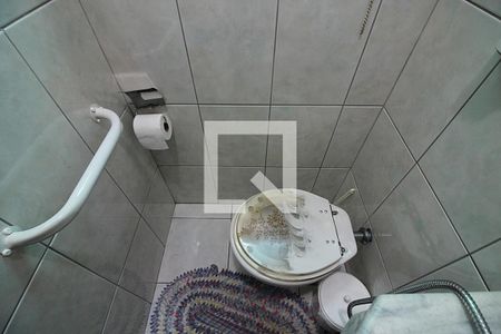 Casa à venda com 171m², 3 quartos e 2 vagasLavabo 