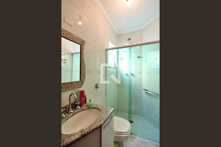 Casa à venda com 171m², 3 quartos e 2 vagasSuíte 2 Banheiro