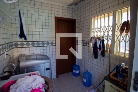 Casa à venda com 250m², 4 quartos e 6 vagasÁrea de Serviço