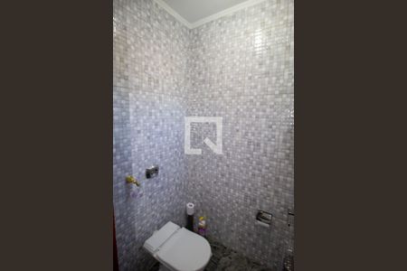 Casa à venda com 250m², 4 quartos e 6 vagasBanheiro da Suíte