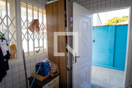 Casa à venda com 250m², 4 quartos e 6 vagasÁrea de Serviço