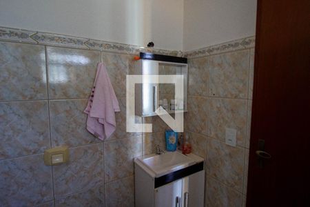 Casa à venda com 250m², 4 quartos e 6 vagasBanheiro de Serviço