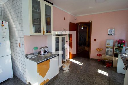 Casa à venda com 250m², 4 quartos e 6 vagasCozinha