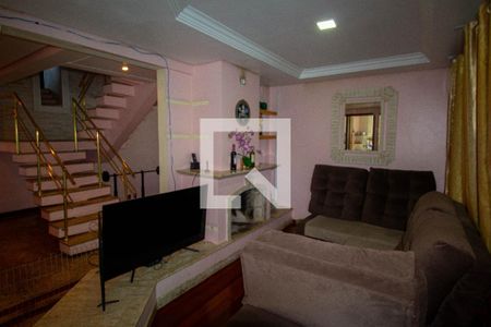 Área comum de casa à venda com 4 quartos, 250m² em Niterói, Canoas
