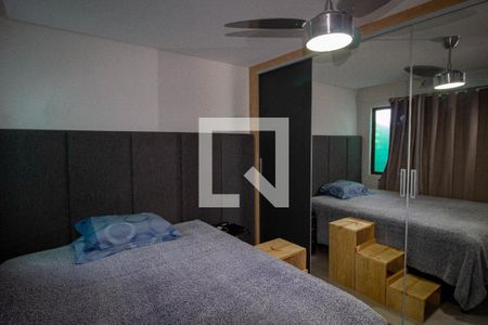 Casa à venda com 250m², 4 quartos e 6 vagasQuarto de Serviço