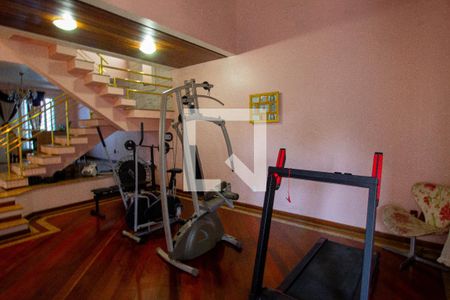 Sala de casa à venda com 4 quartos, 250m² em Niterói, Canoas
