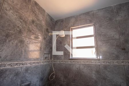 Banheiro de casa para alugar com 1 quarto, 75m² em Vila Rosário, Duque de Caxias