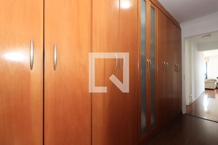 Apartamento para alugar com 130m², 3 quartos e 3 vagasSuíte 2