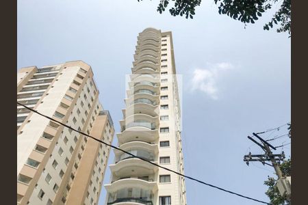 Apartamento para alugar com 130m², 3 quartos e 3 vagasFachada