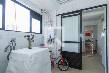 Apartamento para alugar com 130m², 3 quartos e 3 vagasÁrea de Serviço