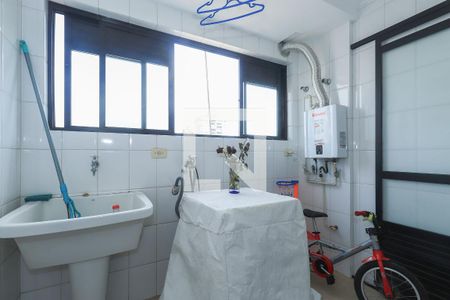 Apartamento para alugar com 130m², 3 quartos e 3 vagasÁrea de Serviço