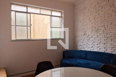 Sala de apartamento para alugar com 2 quartos, 70m² em Embaré, Santos