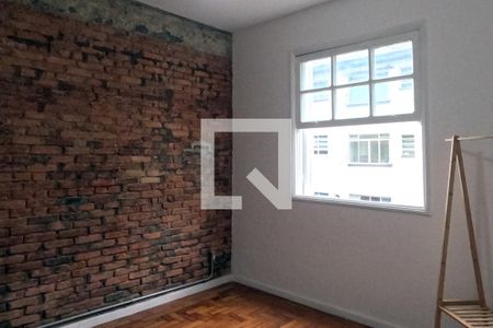 Quarto 2 de apartamento para alugar com 2 quartos, 70m² em Embaré, Santos