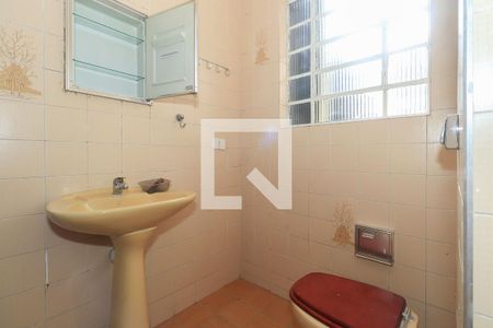 Casa à venda com 190m², 4 quartos e 2 vagas Casa à venda com 190m², 4 quartos e 2 vagasbanheiro 2