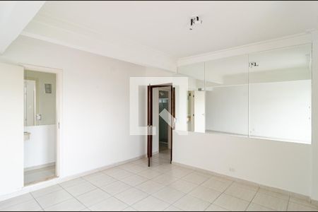 Sala de apartamento para alugar com 2 quartos, 115m² em Chácara Inglesa, São Paulo