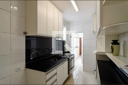 Apartamento para alugar com 115m², 2 quartos e 1 vaga Apartamento para alugar com 115m², 2 quartos e 1 vagaCozinha