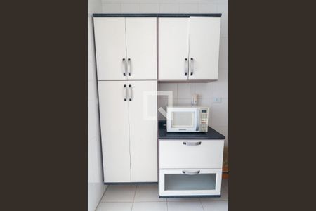 Apartamento à venda com 54m², 2 quartos e 1 vagaCozinha - Armários