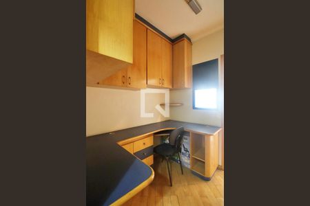 Apartamento à venda com 245m², 4 quartos e 4 vagasQuarto de Serviço